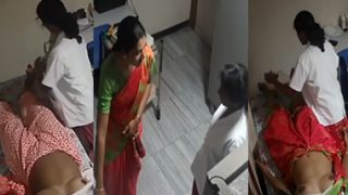Telugu Auntys Nude Showing – Nurse on Clinic CCTV Cam Xxx